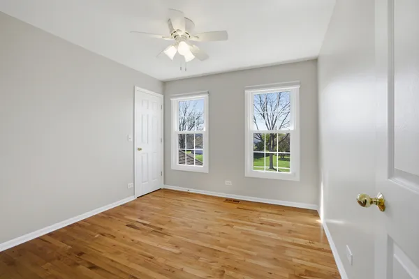 $565,000 | 1347 Hunter Drive, Bartlett, IL 60103