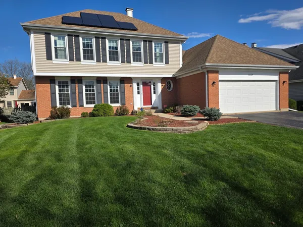 $565,000 | 1347 Hunter Drive, Bartlett, IL 60103