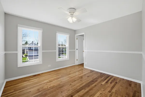 $565,000 | 1347 Hunter Drive, Bartlett, IL 60103