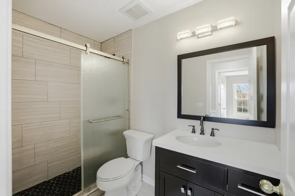 $565,000 | 1347 Hunter Drive, Bartlett, IL 60103