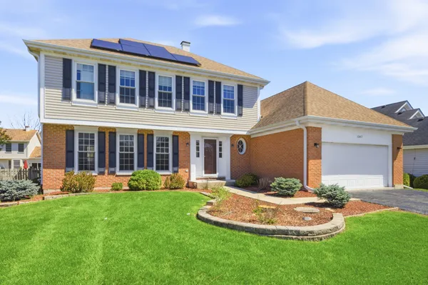 $565,000 | 1347 Hunter Drive, Bartlett, IL 60103