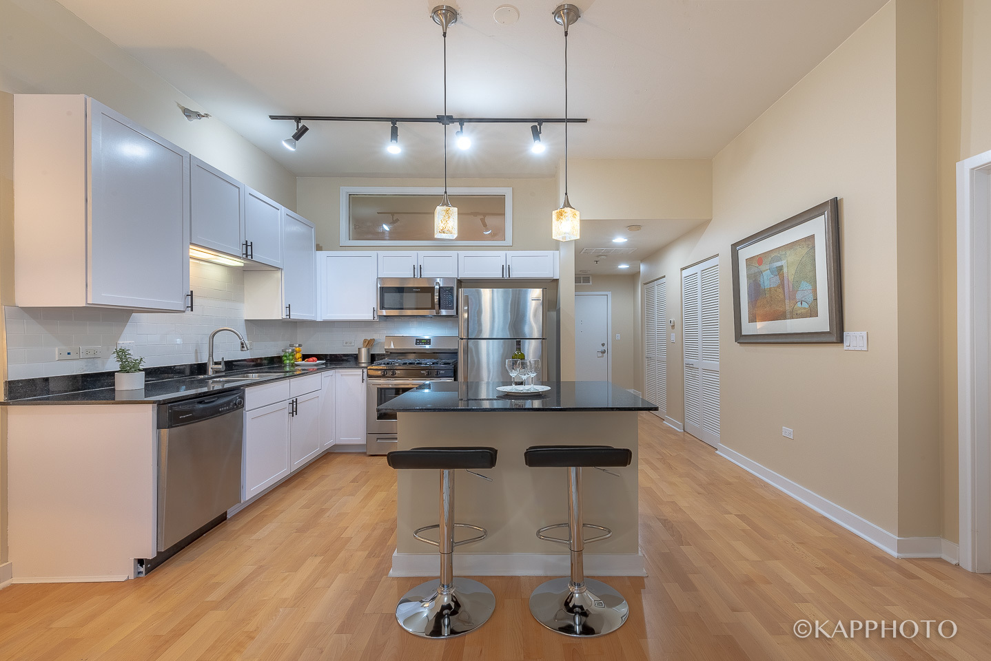 901 West Madison Street, Unit 411 Chicago, IL 60607 - Photo 13 of 34