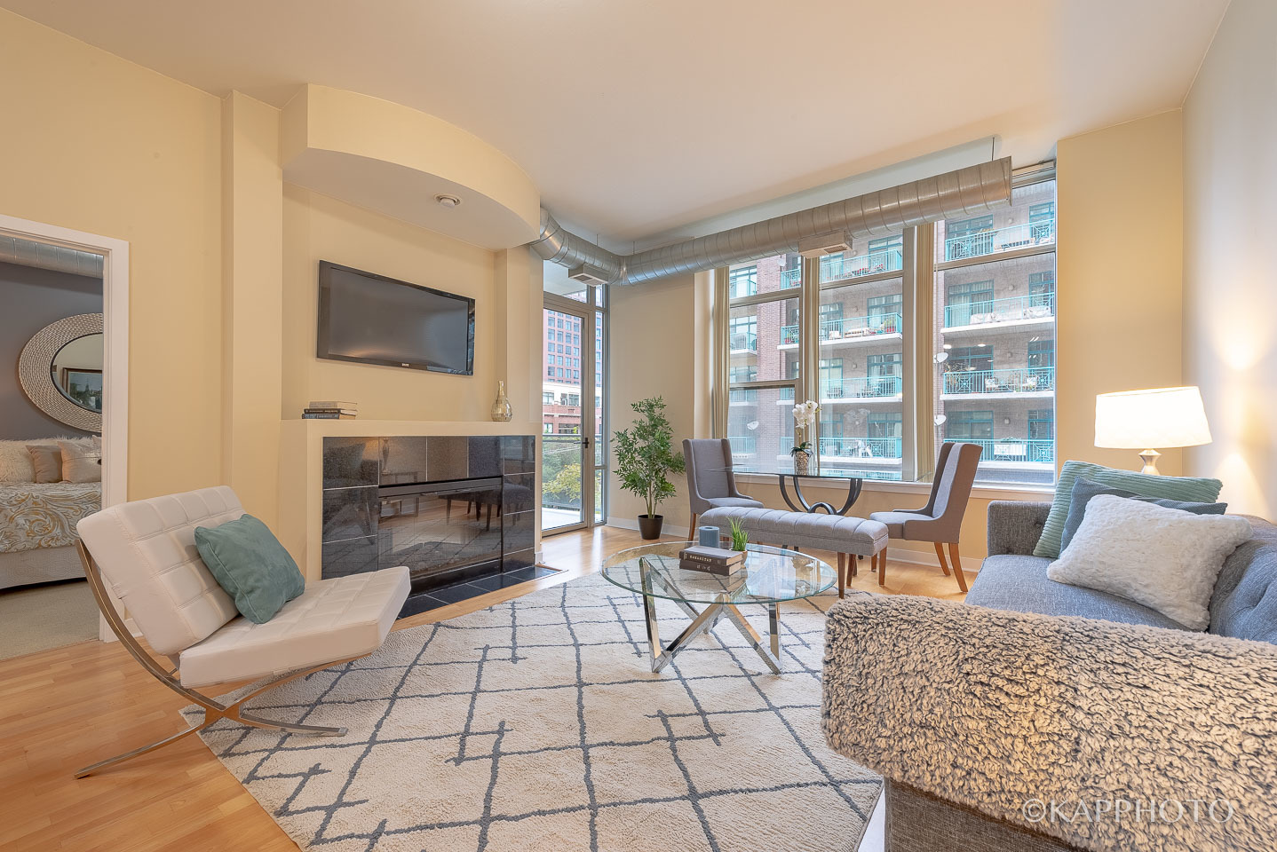 901 West Madison Street, Unit 411 Chicago, IL 60607 - Photo 3 of 34