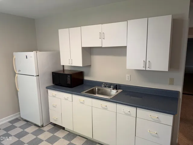 $775,000 | 210 Gingergate Drive, Cary, NC 27519