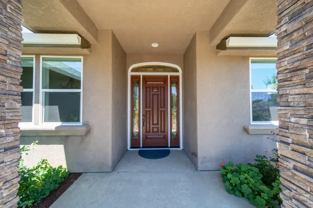 $585,000 | 4648 Kilkee Drive, Redding, CA 96001