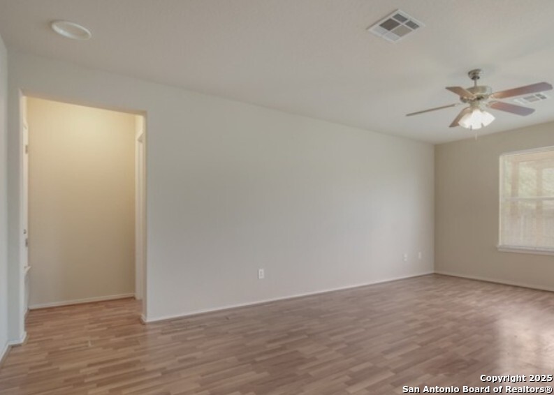 313 Lasso Lane Cibolo, TX 78108 - Photo 4 of 13