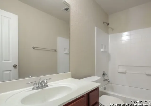 $1,750 | 313 Lasso Lane, Cibolo, TX 78108