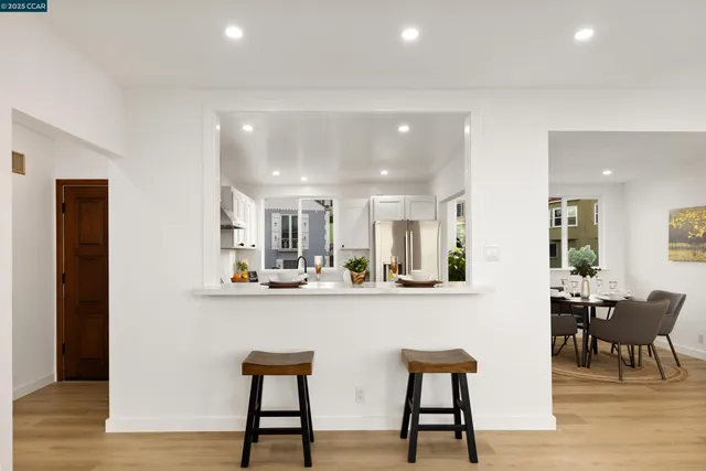 $998,000 | 657 Silver Avenue, San Francisco, CA 94134