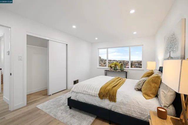 $998,000 | 657 Silver Avenue, San Francisco, CA 94134