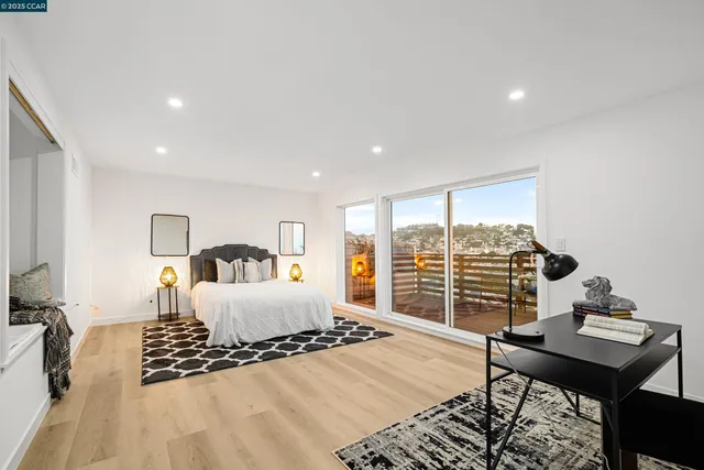 $998,000 | 657 Silver Avenue, San Francisco, CA 94134