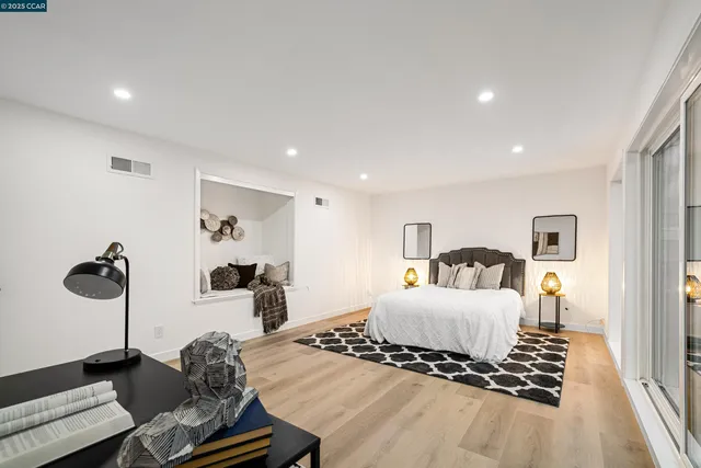 $998,000 | 657 Silver Avenue, San Francisco, CA 94134