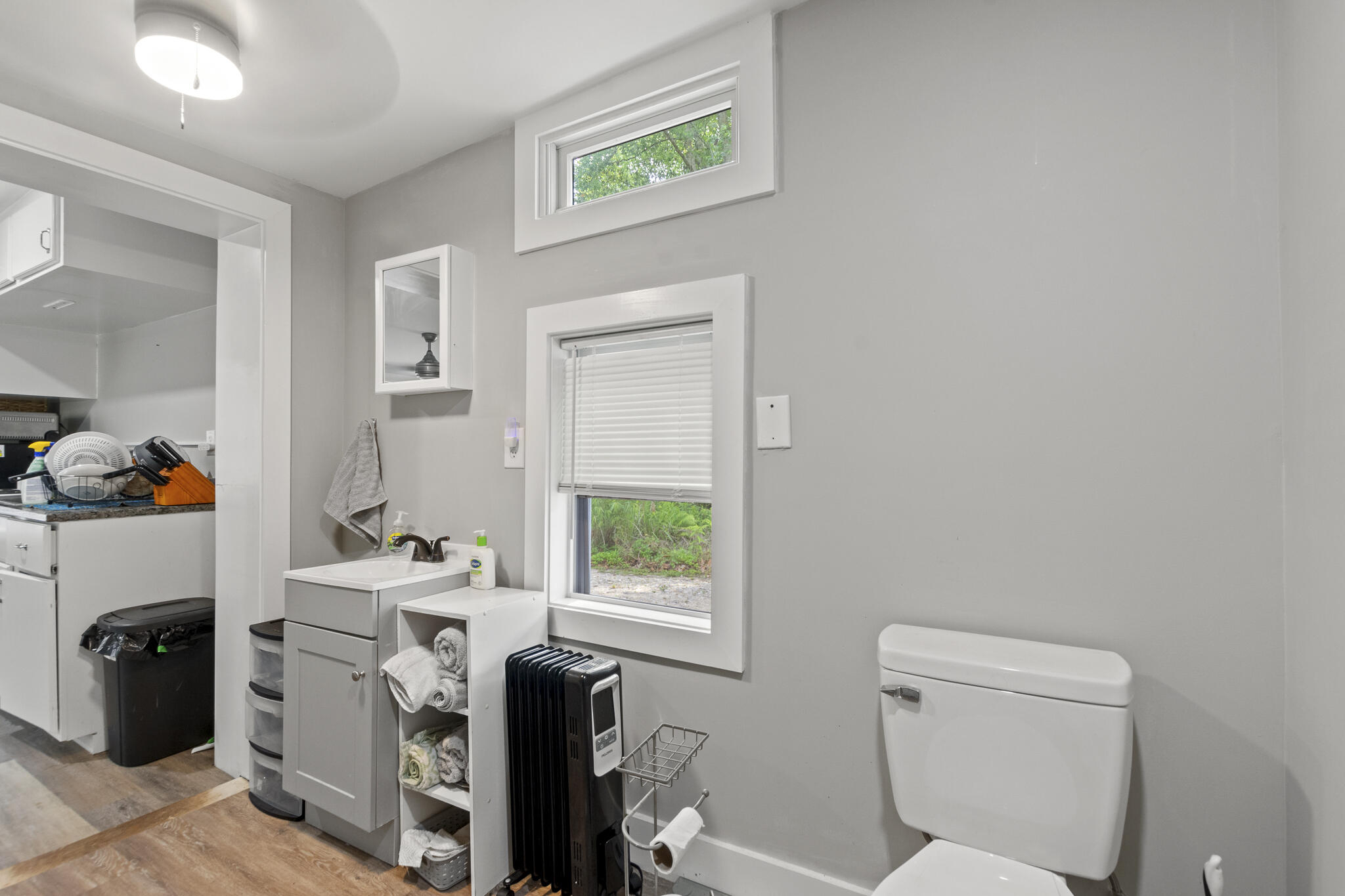 74 West Shell Cracker Road Freeport, FL 32439 - Photo 27 of 40 a room with a washer and dryer