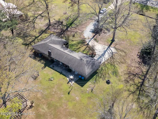 $169,900 | 2021 Highway 35, Walnut Grove, MS 39189
