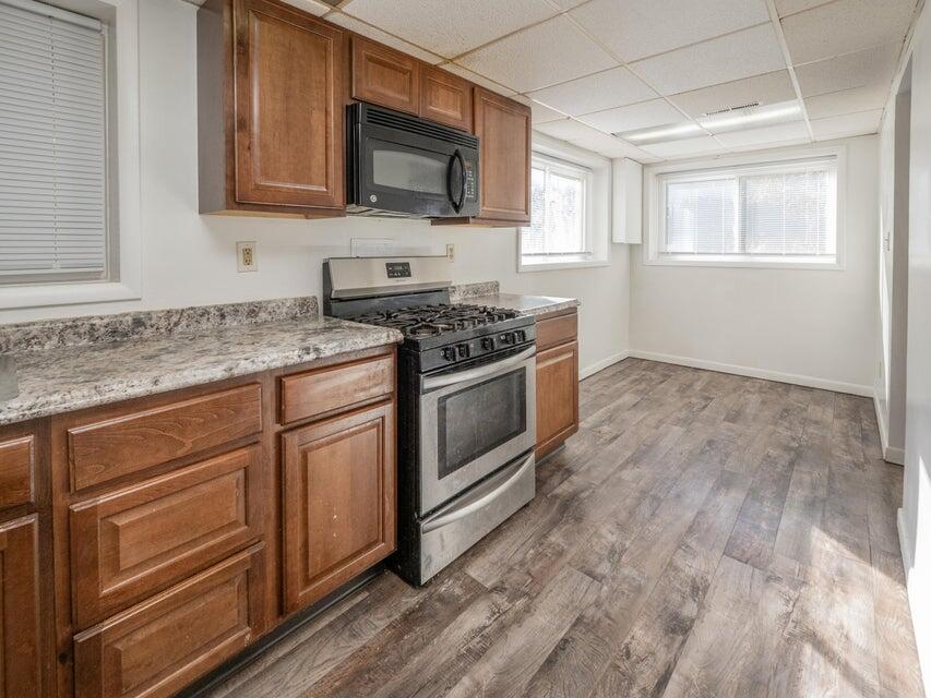 1516 Nazareth Road Kalamazoo, MI 49048 - Photo 23 of 34 23