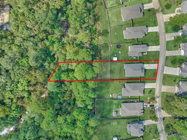 $265,000 | 12139 La Salle River Road, Conroe, TX 77304