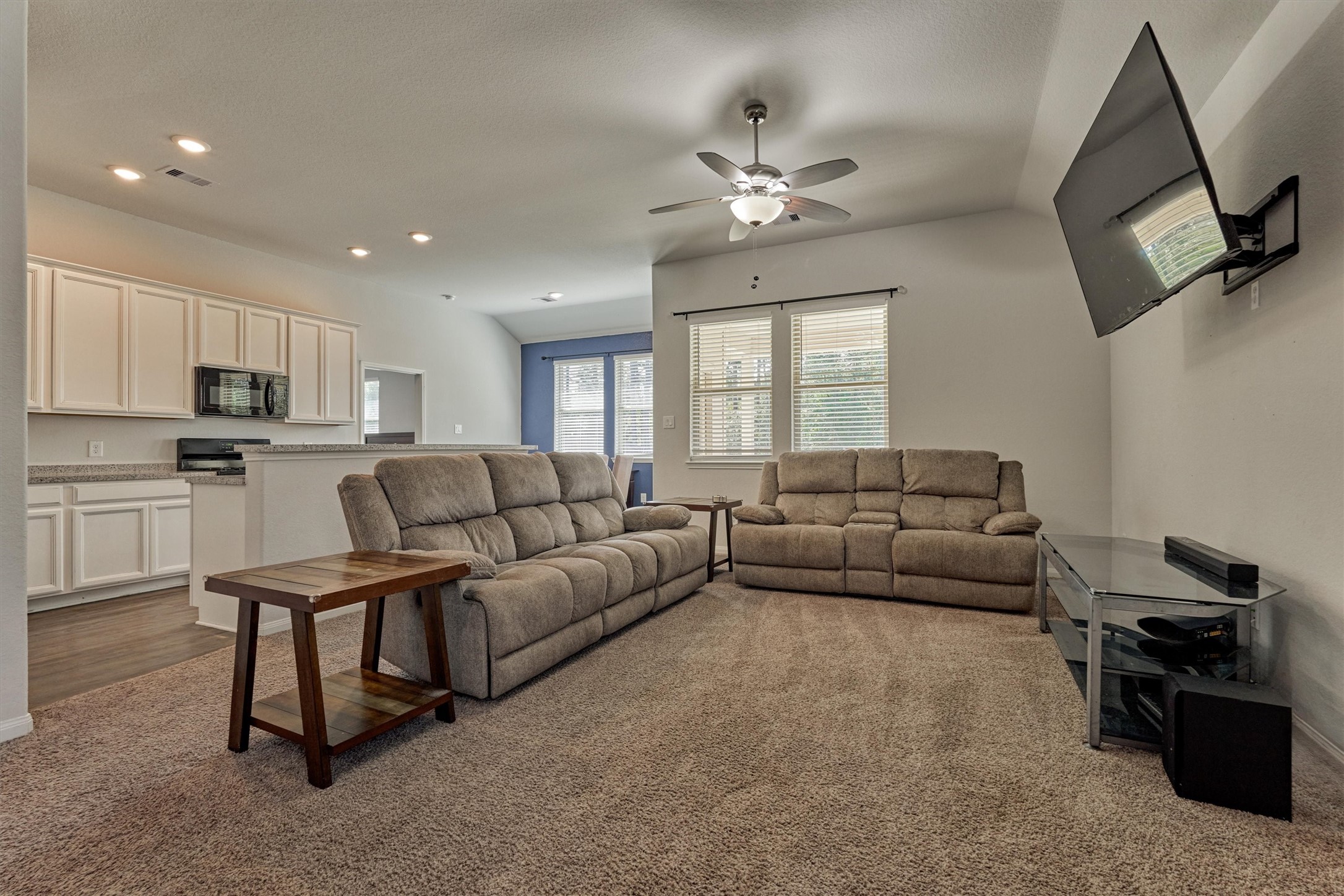 12139 La Salle River Road Conroe, TX 77304 - Photo 3 of 42