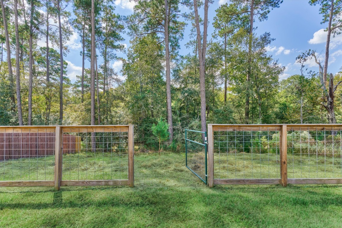 12139 La Salle River Road Conroe, TX 77304 - Photo 38 of 42