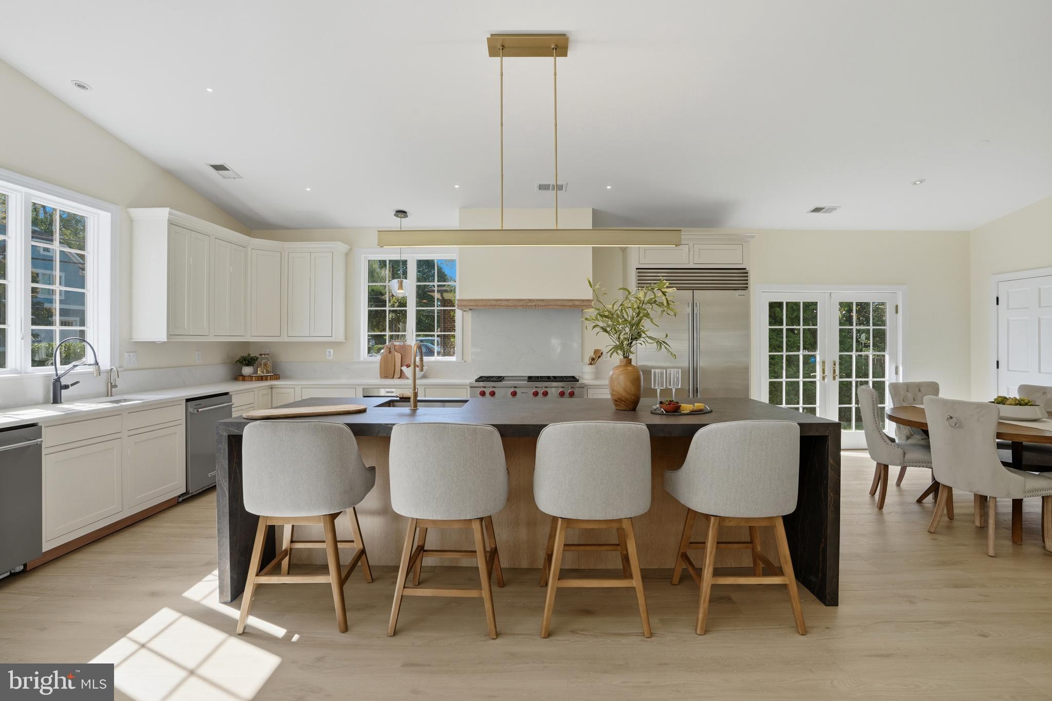 300 Lewis Street Northwest Vienna, VA 22180 - Photo 6 of 20 Chefs? Never out of the action