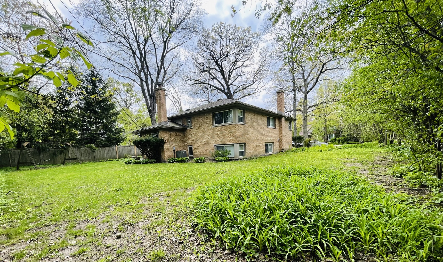 1201 Daryl Lane Northbrook, IL 60062 - Photo 15 of 15 a house view with a outdoor space