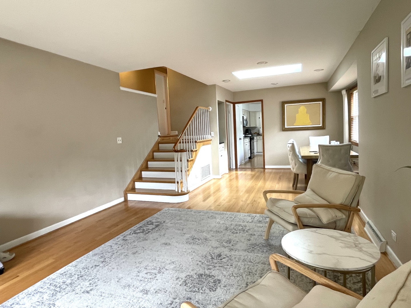 1201 Daryl Lane Northbrook, IL 60062 - Photo 5 of 15 a living room with furniture and wooden floor