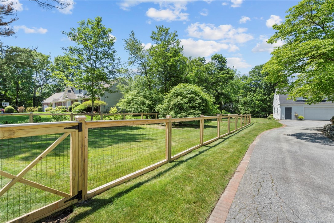 181 Rumstick Road Barrington, RI 02806 - Photo 10 of 46