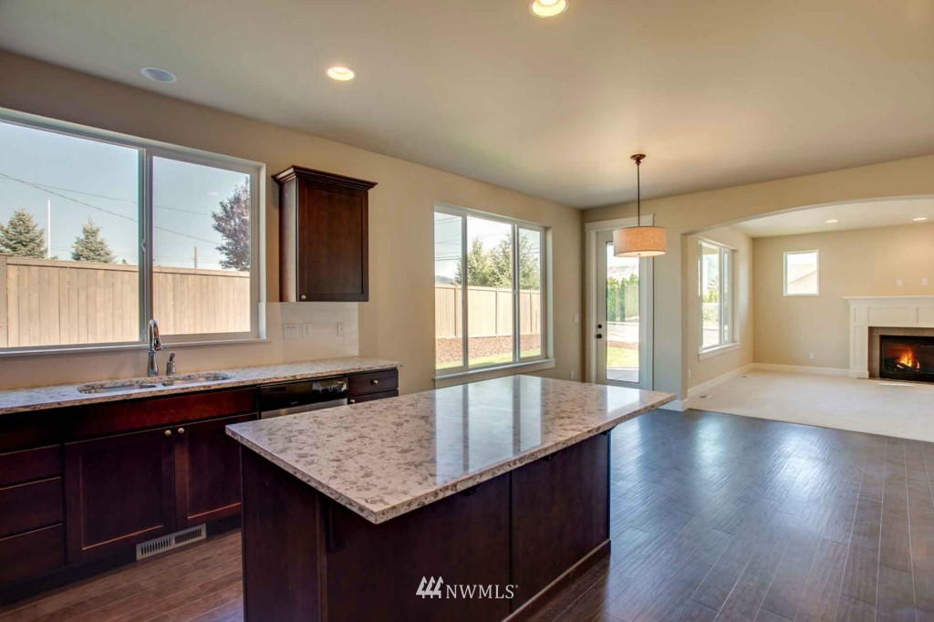 22611 38th Drive Southeast Bothell, WA 98021 - Photo 10 of 15