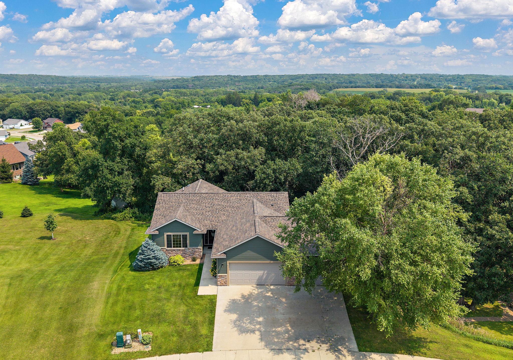 2823 Dunlap Lane Southeast Rochester, MN 55904 - Photo 1 of 66 Gallery Image 1