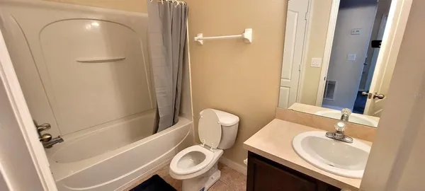 $2,550 | 10361 Lake District Lane, Unit 58C, Orlando, FL 32832