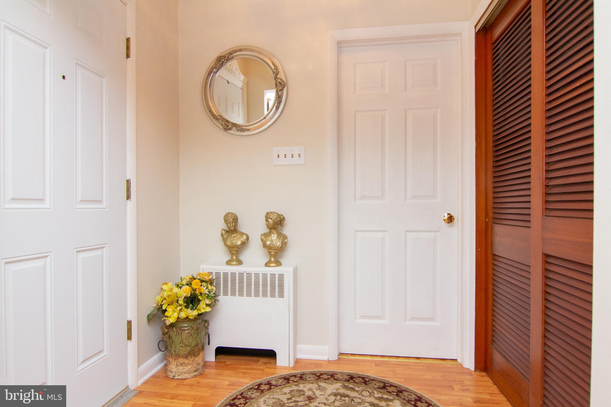 1439 Ridge Road Westminster, MD 21157 - Photo 3 of 37 Welcoming foyer