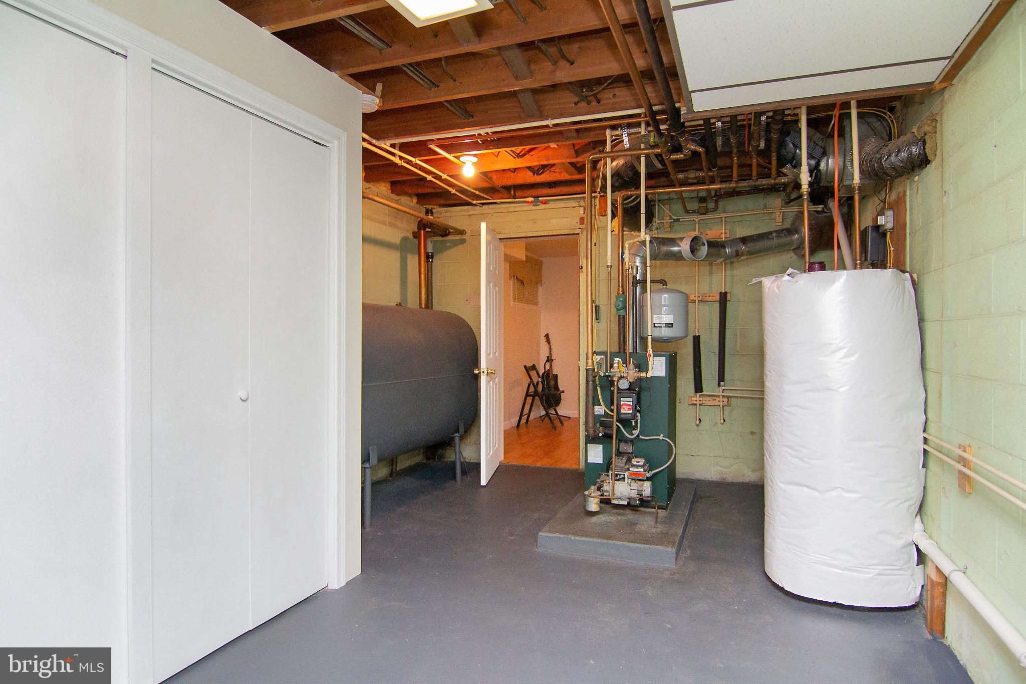 1439 Ridge Road Westminster, MD 21157 - Photo 22 of 37 Utilities