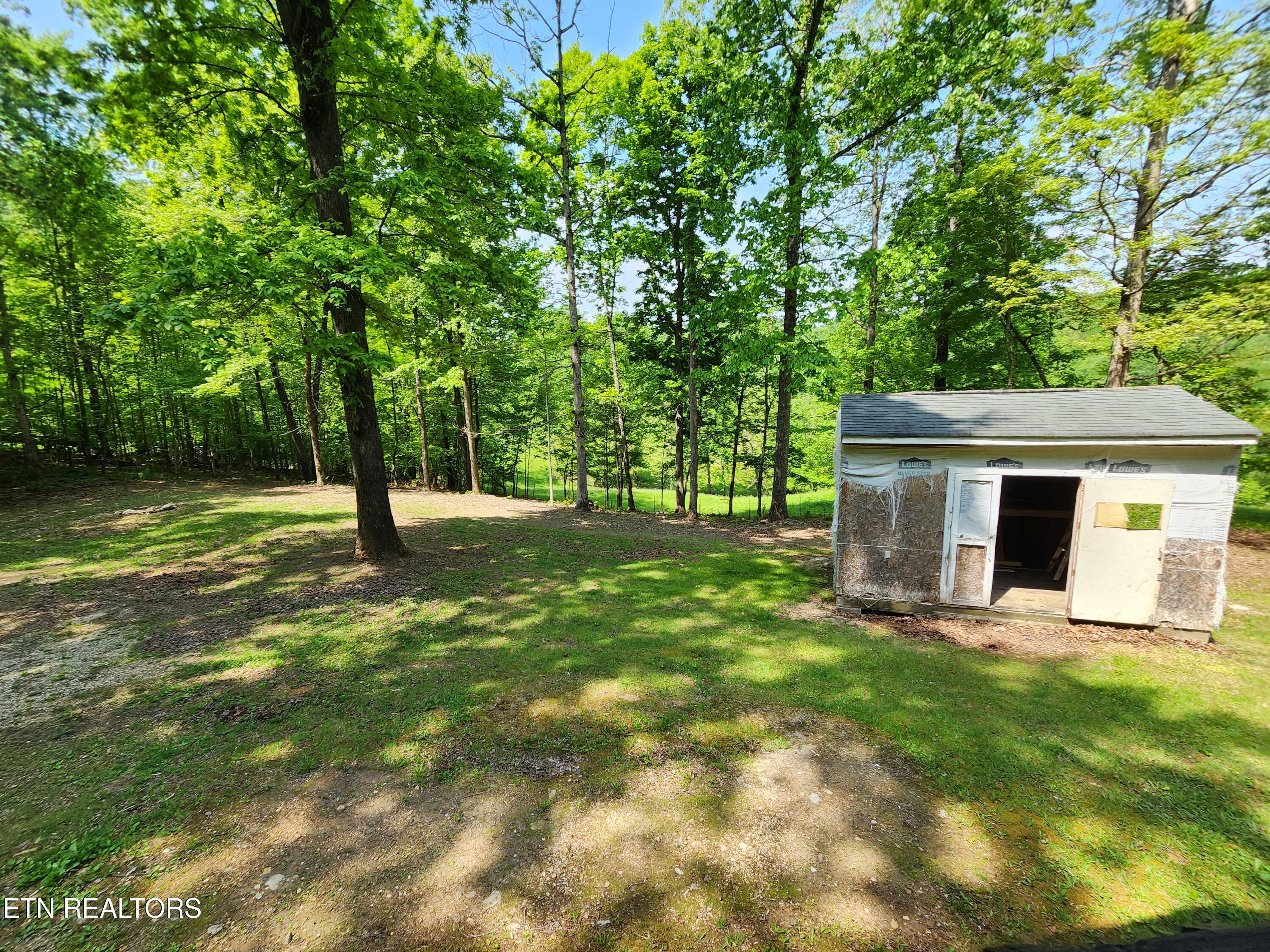 441 Parker Road La Follette, TN 37766 - Photo 36 of 47 20250429_120118