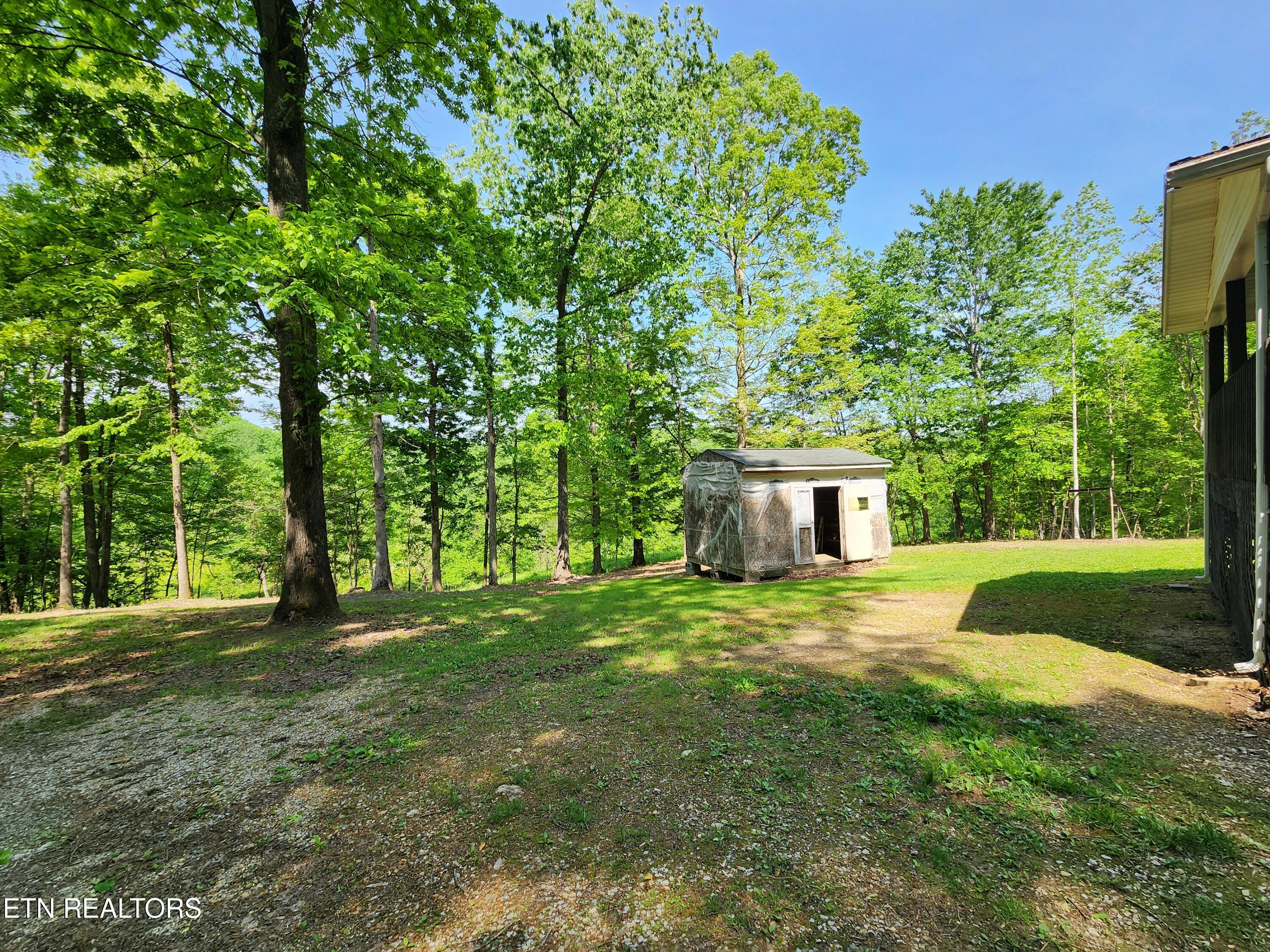 441 Parker Road La Follette, TN 37766 - Photo 44 of 47 20250429_113834