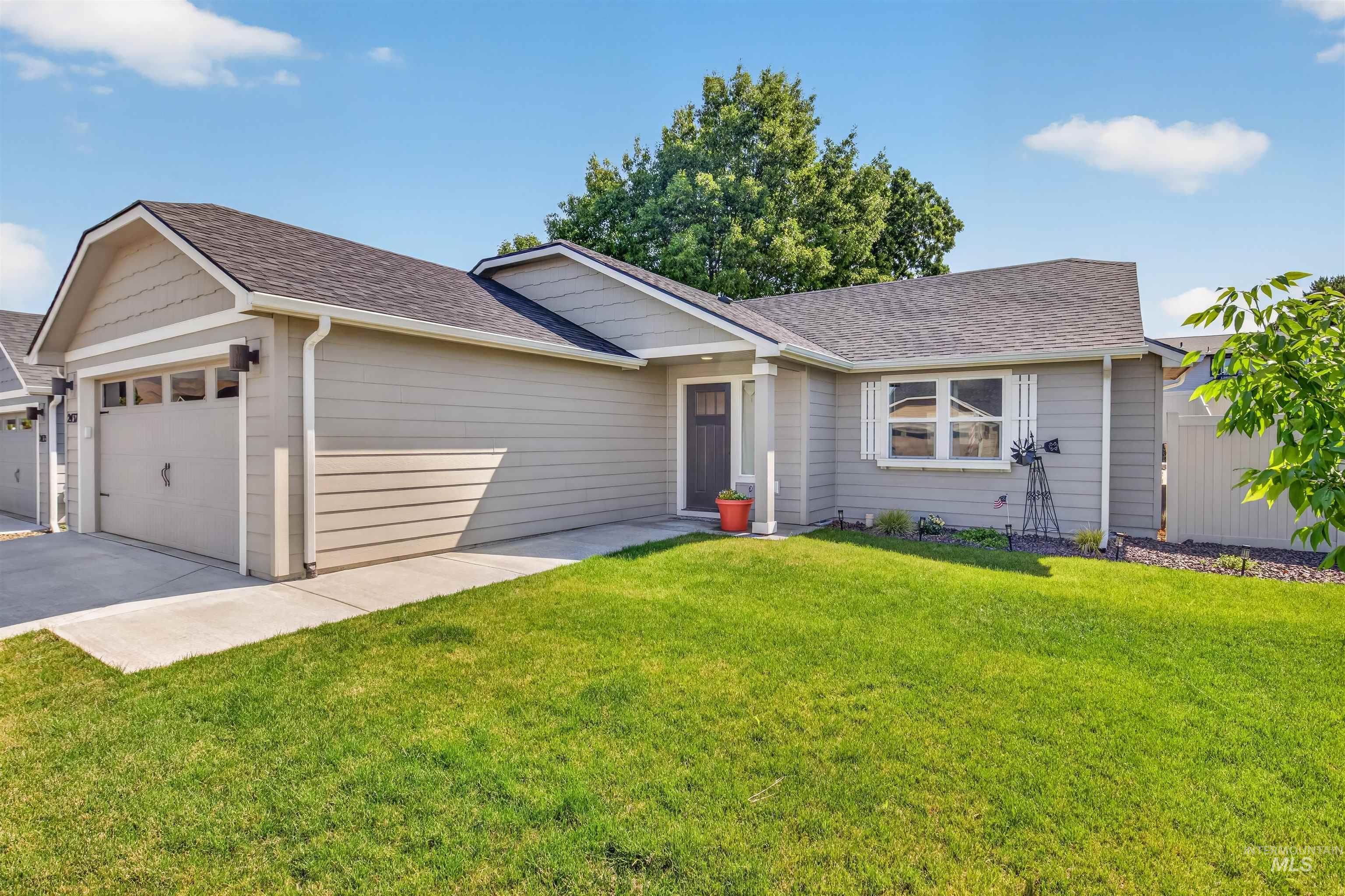 2437 Legacy Court Clarkston, WA 99403 - Photo 1 of 27