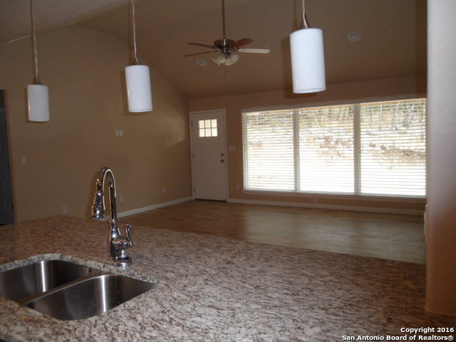 606 Mockingbird Cove Spring Branch, TX 78070 - Photo 11 of 22