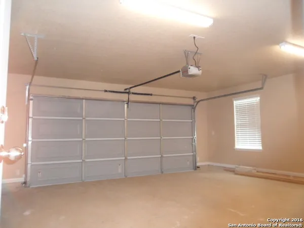 $1,895 | 606 Mockingbird Cove, Spring Branch, TX 78070