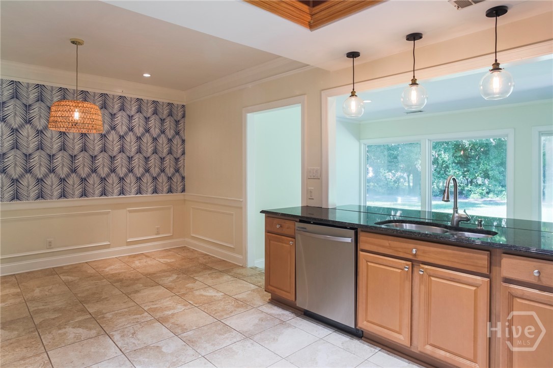 152 Mercer Road Savannah, GA 31411 - Photo 18 of 57