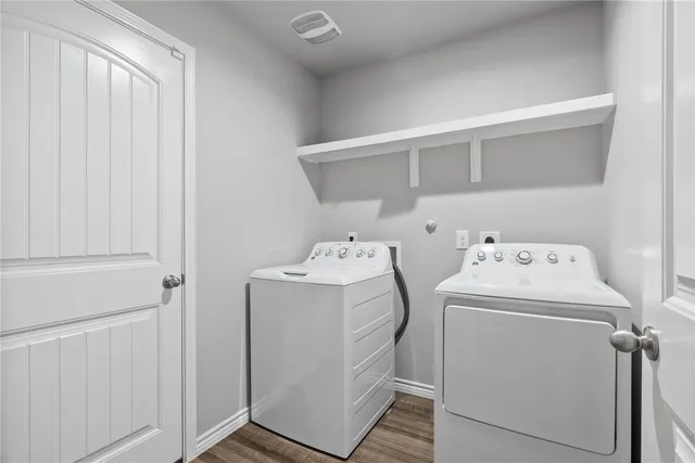 $2,600 | 1258 Carnaby Street, Corpus Christi, TX 78415