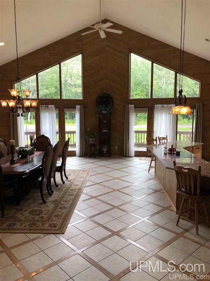 13761 North Defer Road Hurley, WI 54534 - Photo 2 of 43 Gallery Image 2
