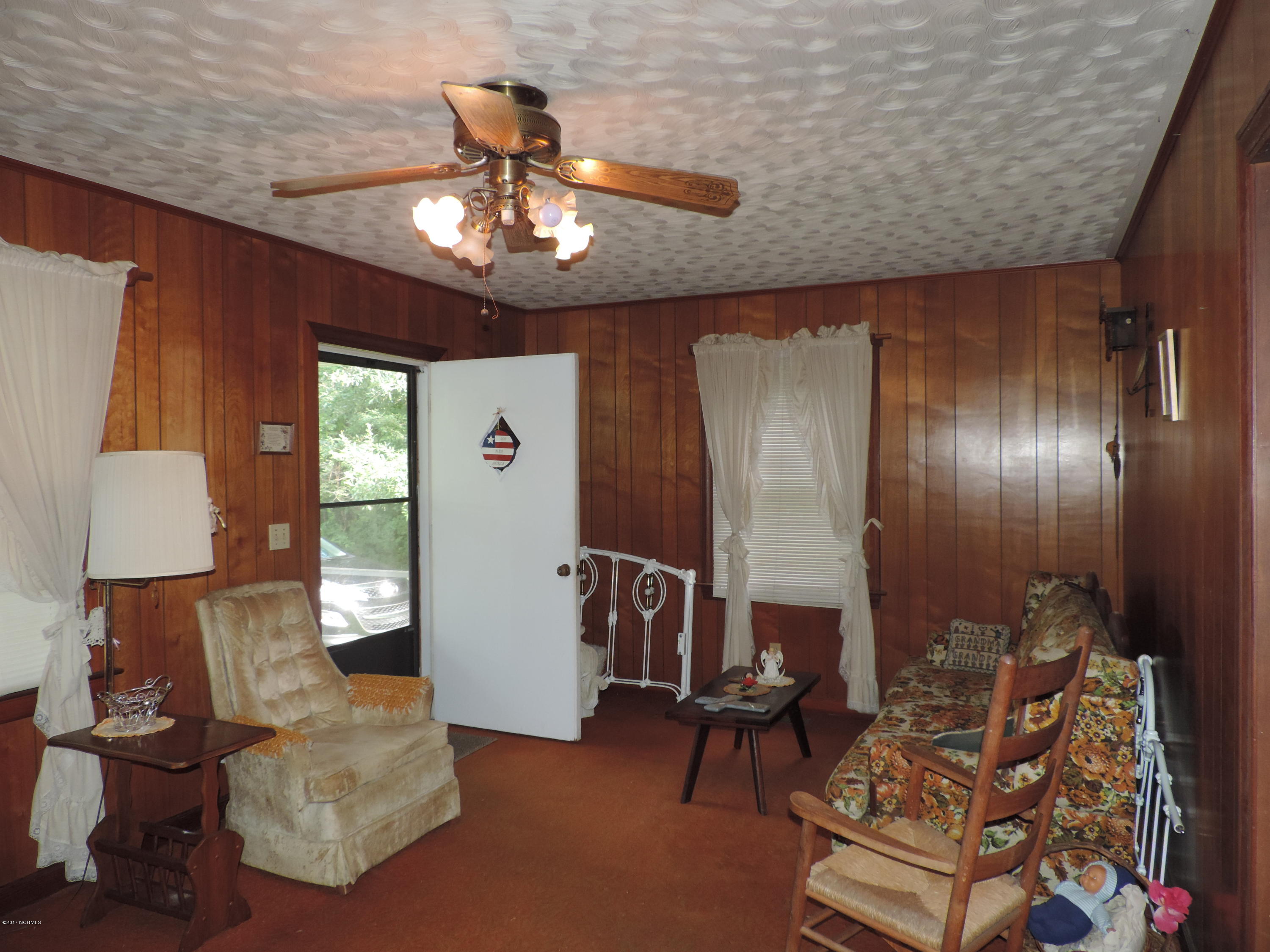 110 Sassanqua Road Castle Hayne, NC 28429 - Photo 5 of 14 DSCN3172