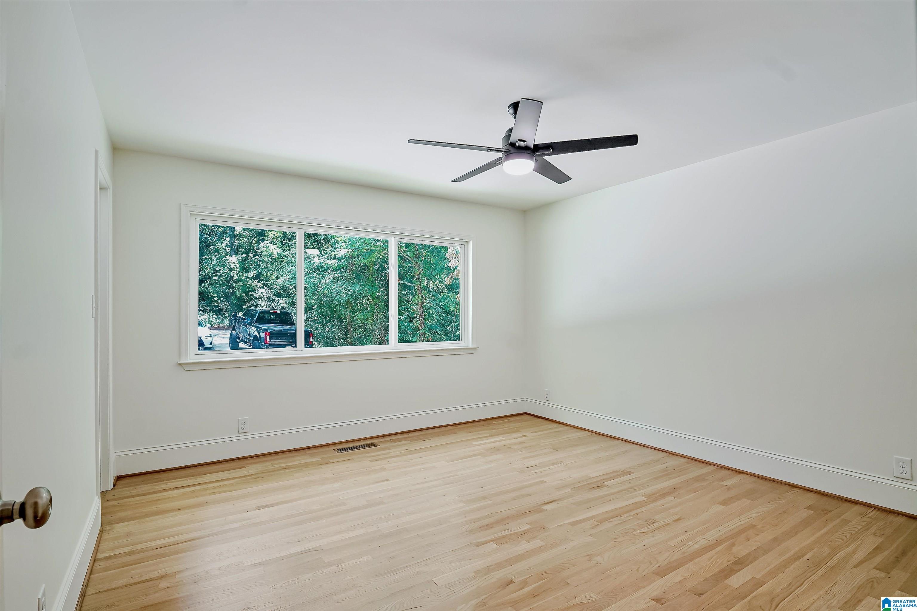 1739 Kensington Road Birmingham, AL 35209 - Photo 29 of 63