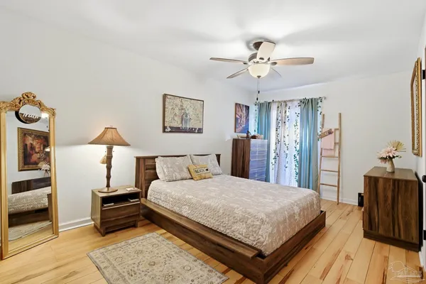 $1,900 | 4822 Huron Drive, Pensacola, FL 32507