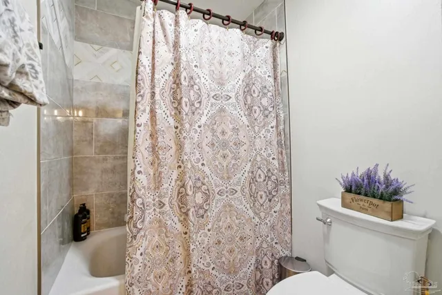 $1,900 | 4822 Huron Drive, Pensacola, FL 32507