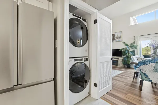 $1,900 | 4822 Huron Drive, Pensacola, FL 32507