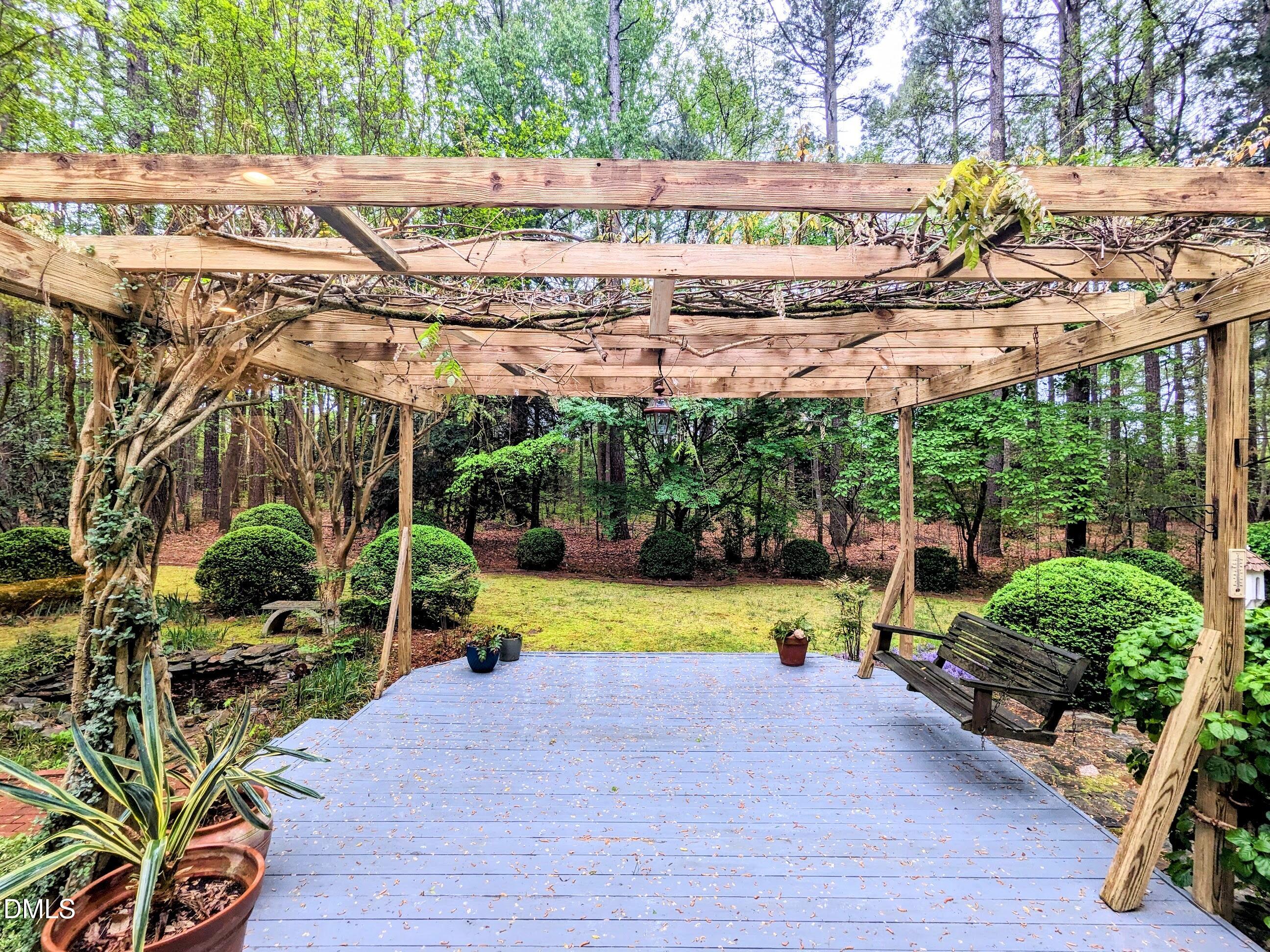 4901 Stoneridge Drive Raleigh, NC 27612 - Photo 17 of 50 Rear-Yard