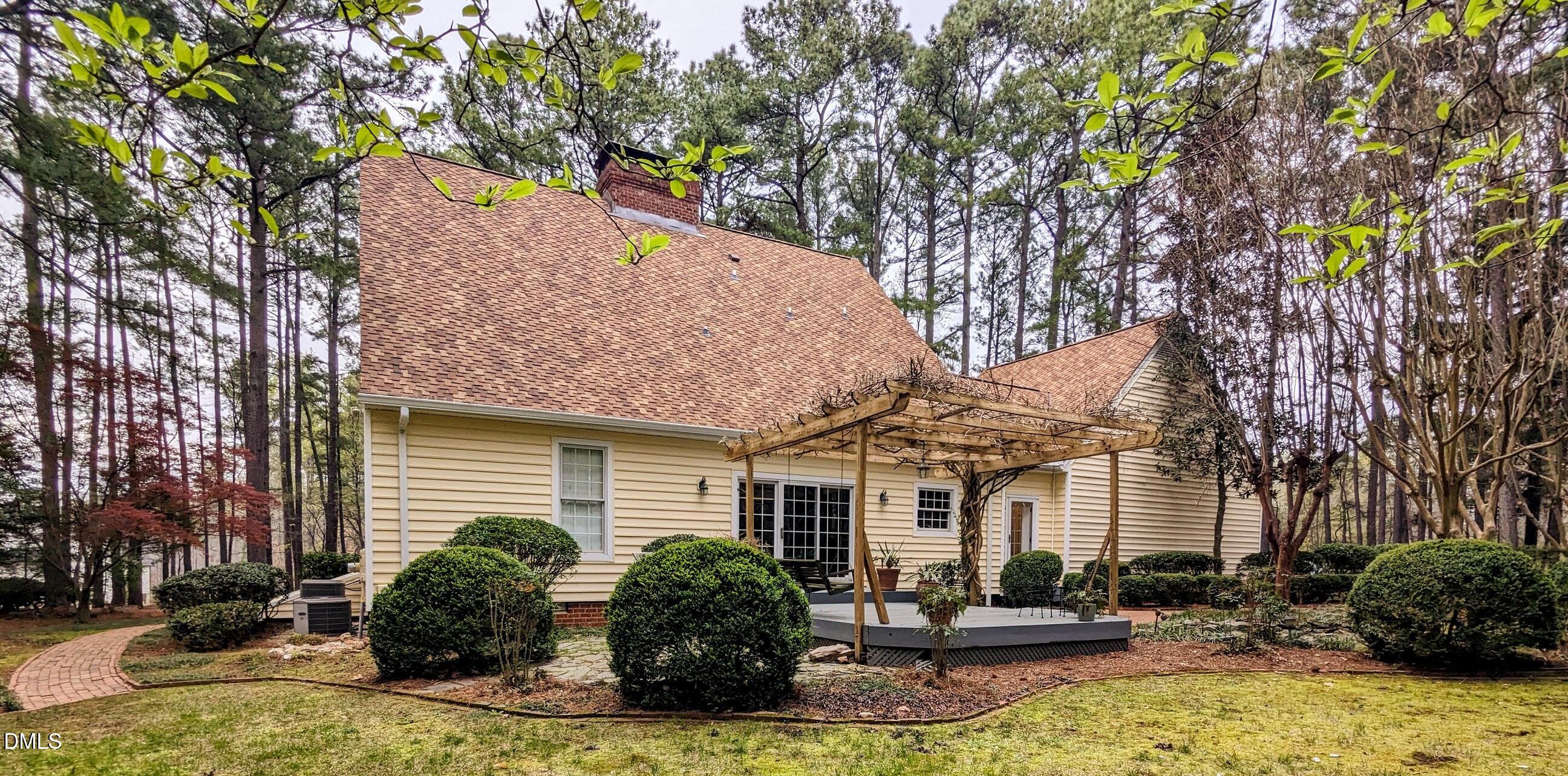 4901 Stoneridge Drive Raleigh, NC 27612 - Photo 18 of 50 PXL_20260320_222809151.MP-EDIT (1)