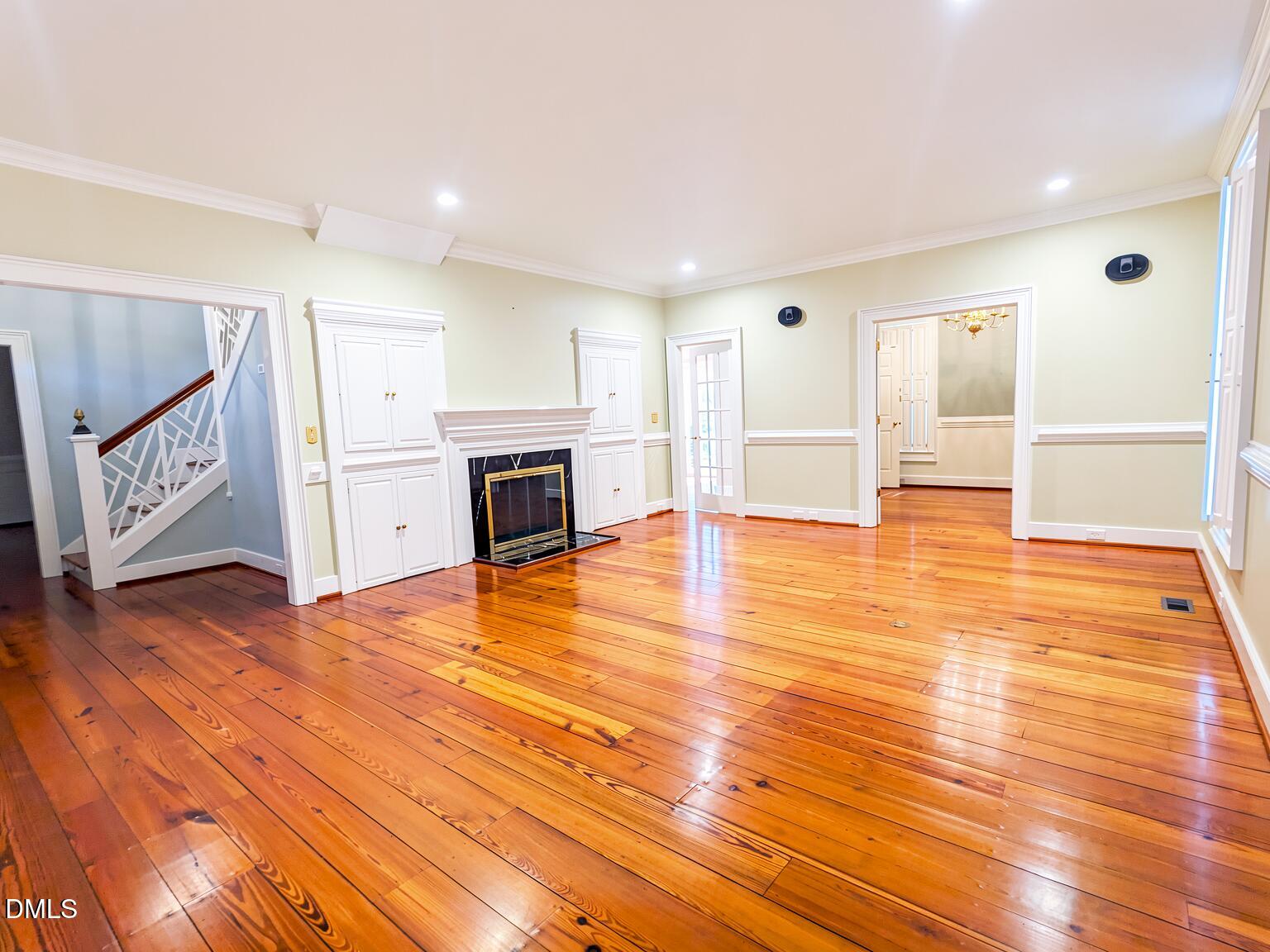 4901 Stoneridge Drive Raleigh, NC 27612 - Photo 22 of 50 Family Room