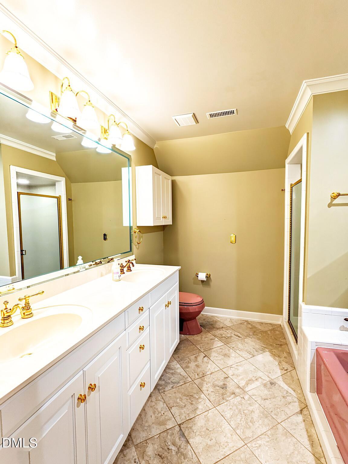 4901 Stoneridge Drive Raleigh, NC 27612 - Photo 23 of 50 Primary Bath/Spa