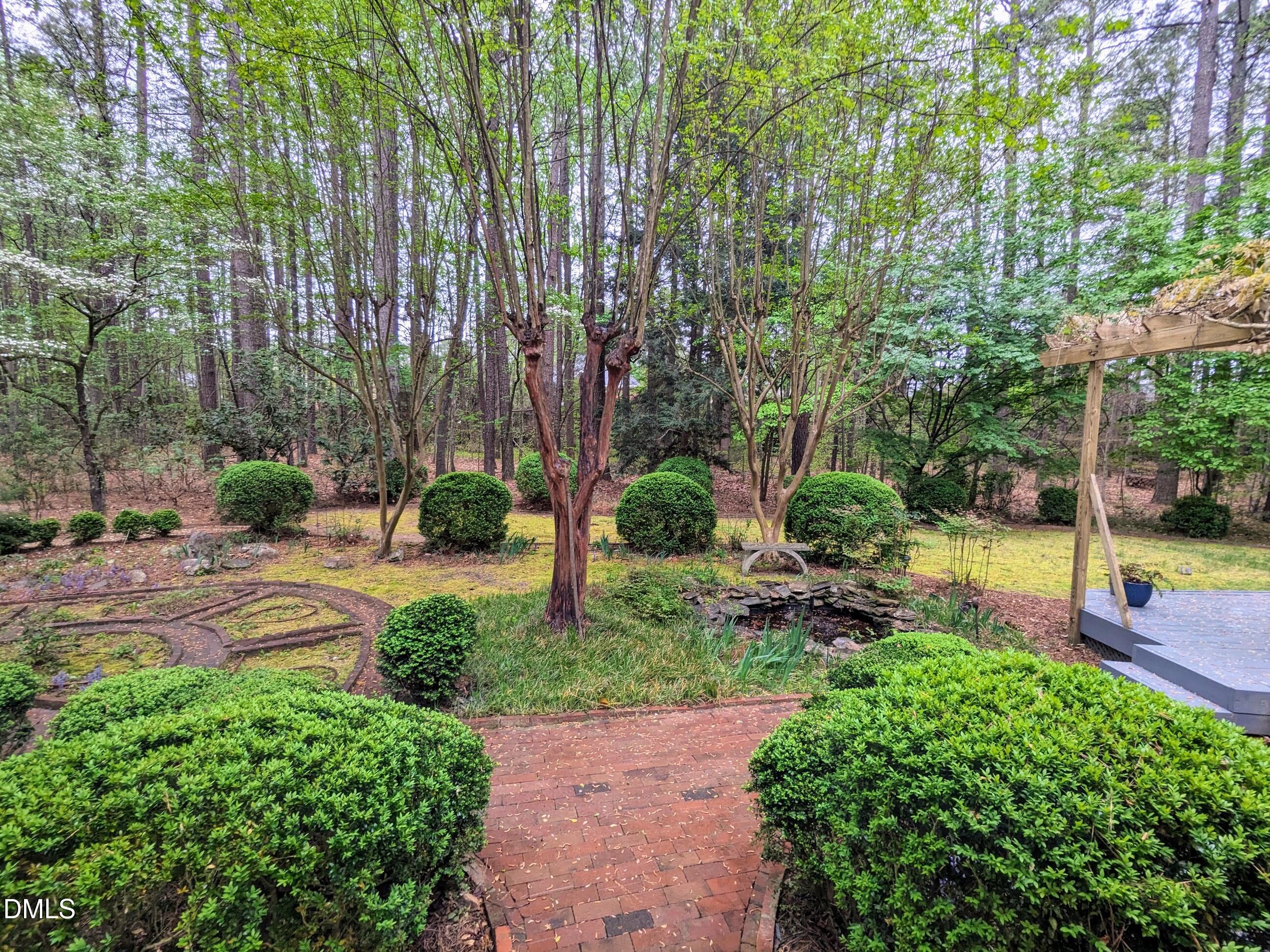 4901 Stoneridge Drive Raleigh, NC 27612 - Photo 4 of 50 Rear-Yard