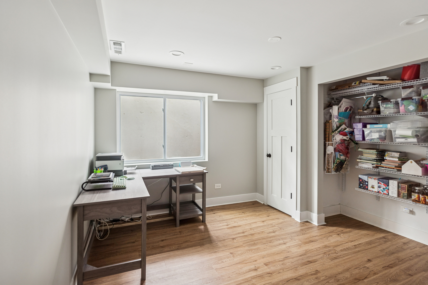 580 North Cedar Lake Road Lake Villa, IL 60046 - Photo 27 of 44 a view of a room with wooden floor and furniture