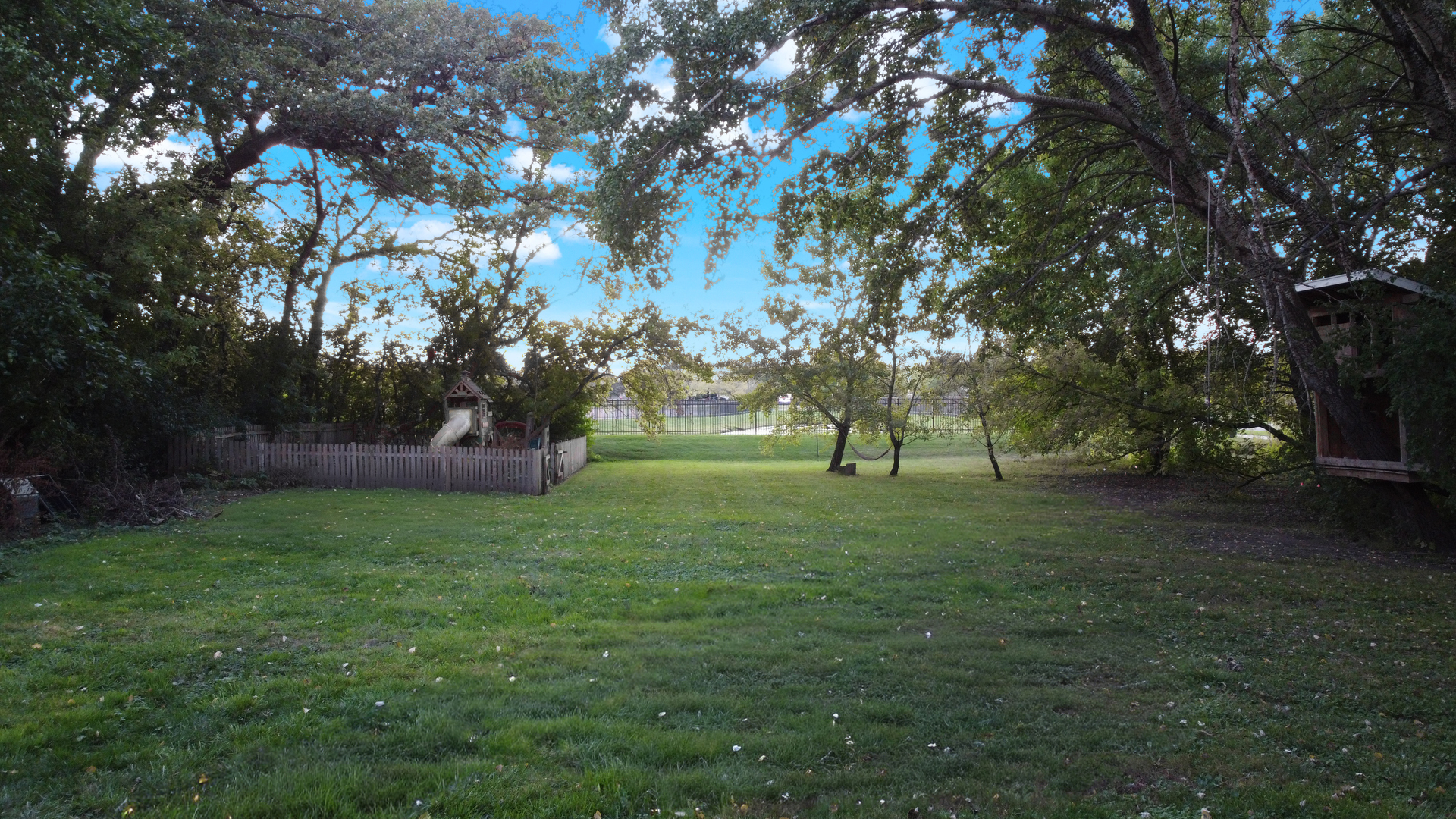 580 North Cedar Lake Road Lake Villa, IL 60046 - Photo 32 of 44 a view of backyard with green space